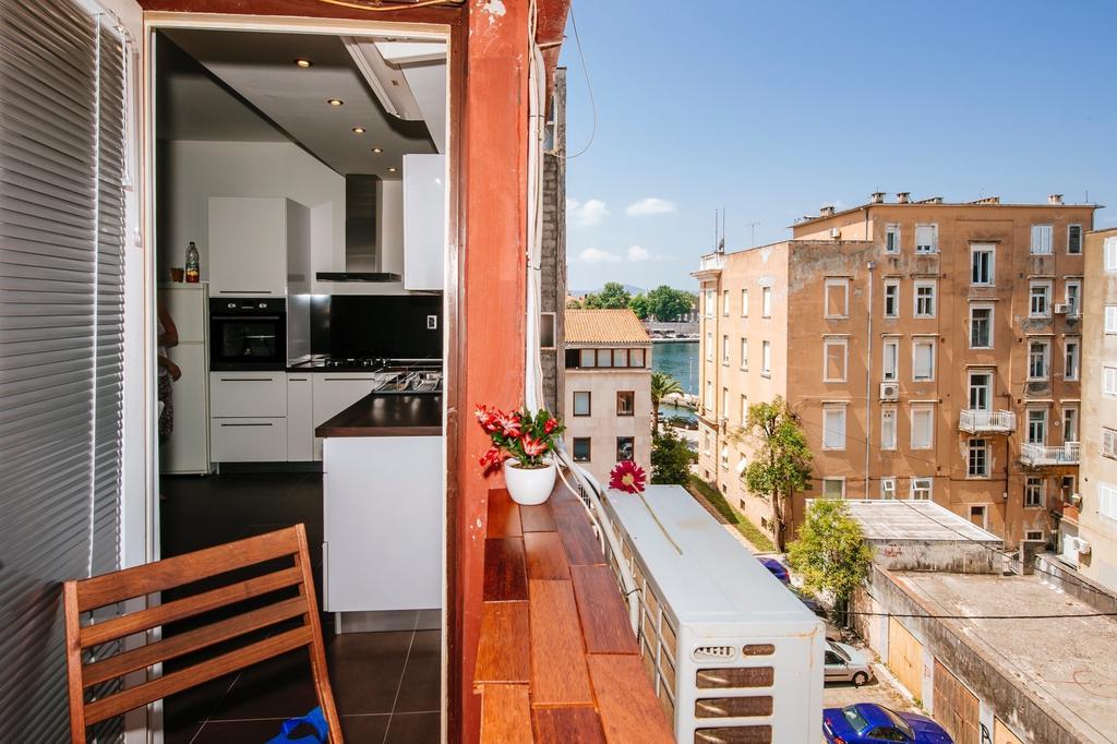 זאדאר Golden Bridge Apartment With Private Parking חדר תמונה