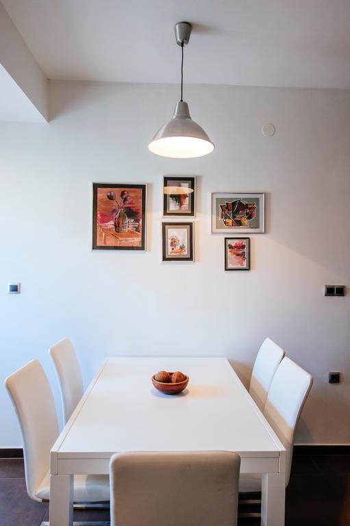זאדאר Golden Bridge Apartment With Private Parking חדר תמונה